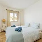 Jazmines - Spacious Four Bedroom Apartment In San